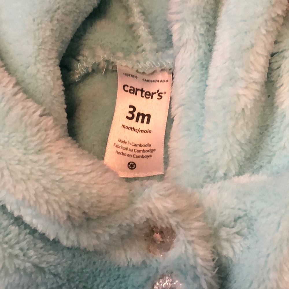 Carter’s Infant Outfit - Picture 2 of 2